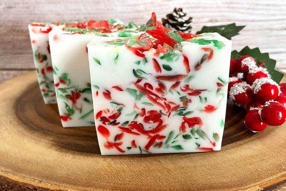 https://craftovator.co.uk/cdn/shop/articles/how-to-make-christmas-confetti-soap-with-melt-and-pour-soap-base-craftovator_5a822c07-7bf5-4923-bf1d-7b264c5a841a.jpg?v=1686044169&width=1080